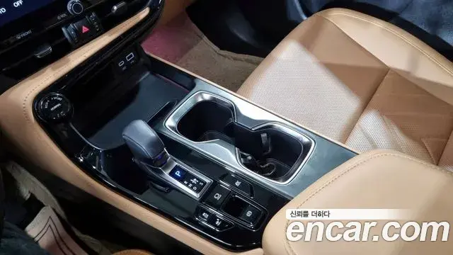 Lexus NX350h 2023 — Photo 5/18