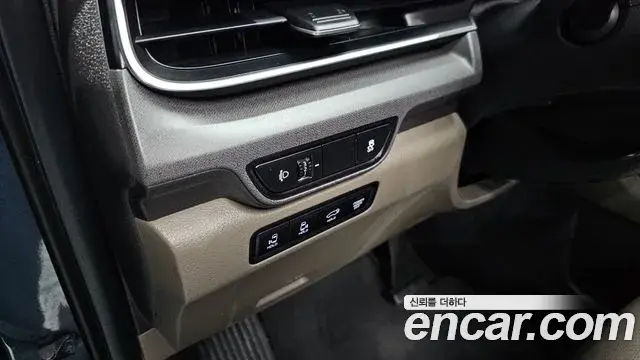 Kia Carnival 2024 — Şəkil 10/20