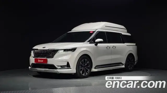 Kia Carnival 2021 — Фото 1/20