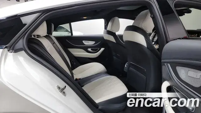 Mercedes-Benz AMG GT 2022 — Photo 18/20