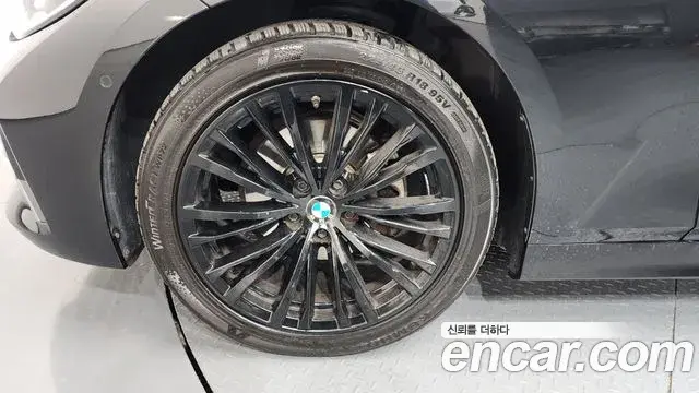 BMW 3 Series 2022 — Şəkil 19/20