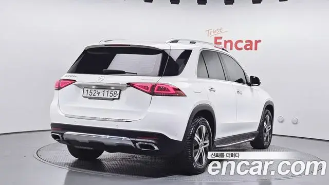 Mercedes-Benz GLE-Class 2019 — Şəkil 1/20