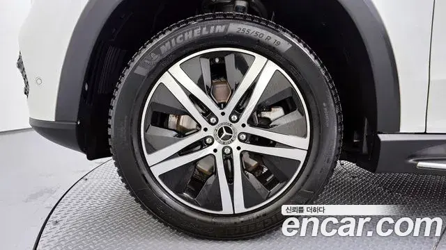 Mercedes-Benz GLE-Class 2019 — Şəkil 2/20