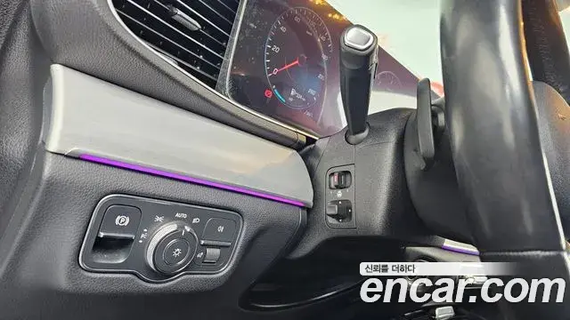 Mercedes-Benz GLE-Class 2019 — Şəkil 13/20