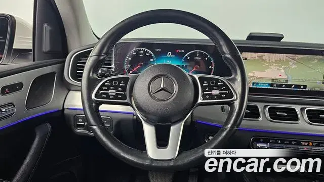 Mercedes-Benz GLE-Class 2019 — Şəkil 7/20
