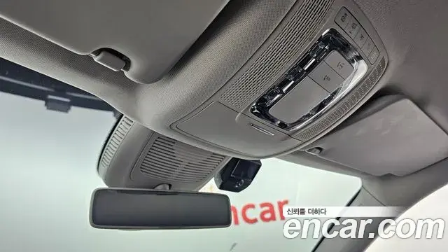 Mercedes-Benz GLE-Class 2019 — Şəkil 18/20