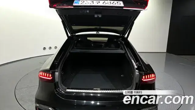 Audi RS7 2025 — ფოტო 15/20