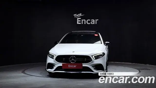 Mercedes-Benz A-Class 2022 — ფოტო 15/20
