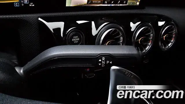 Mercedes-Benz A-Class 2022 — ფოტო 20/20