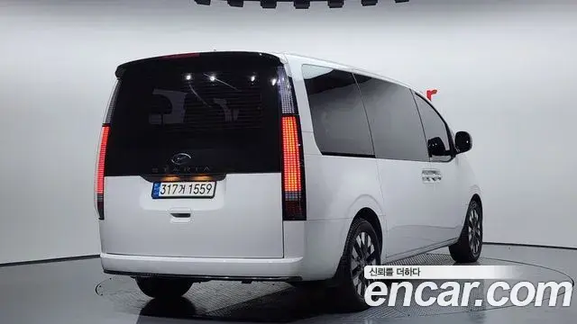 Hyundai Staria 2022 — ფოტო 20/20