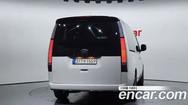 Hyundai Staria 2022 — ფოტო 12/20