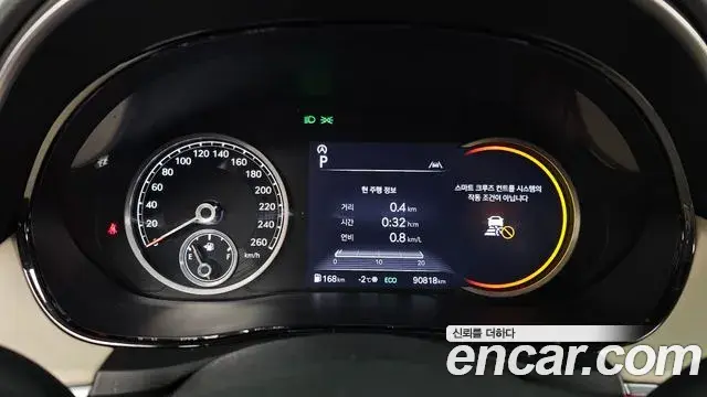 Genesis GV70 2021 — ფოტო 10/20