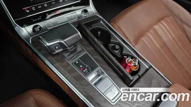 Audi A6 2022 — Photo 1/20