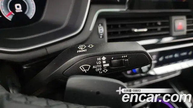 Audi A4 2021 — ფოტო 19/20