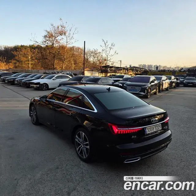 Audi A6 2022 — ფოტო 5/20