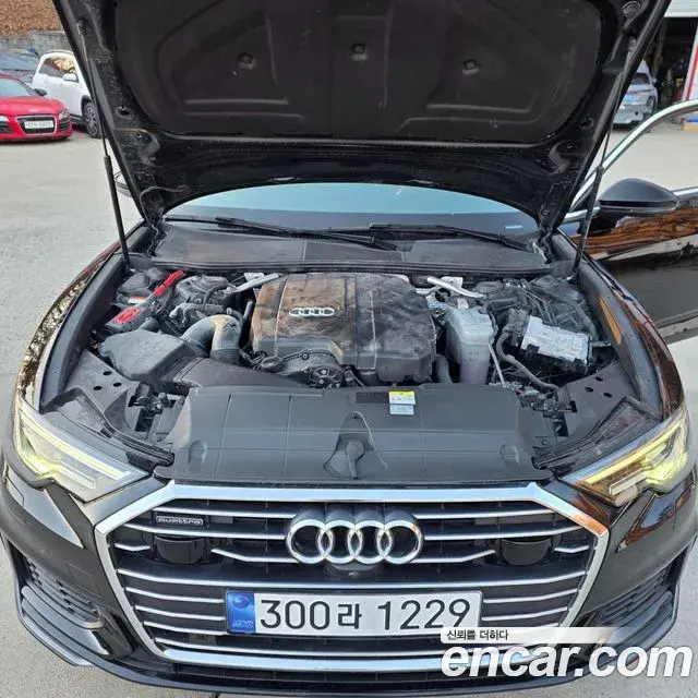 Audi A6 2022 — ფოტო 9/20