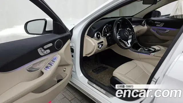 Mercedes-Benz C-Class 2021 — Фото 10/20