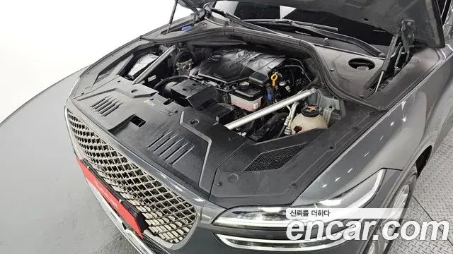 Genesis GV70 2021 — Şəkil 2/20