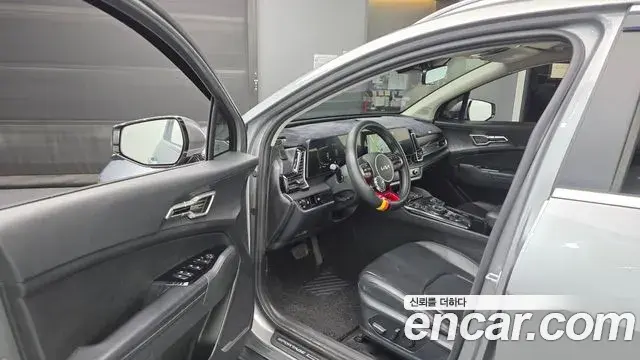 Kia Sportage 2021 — Фото 10/20
