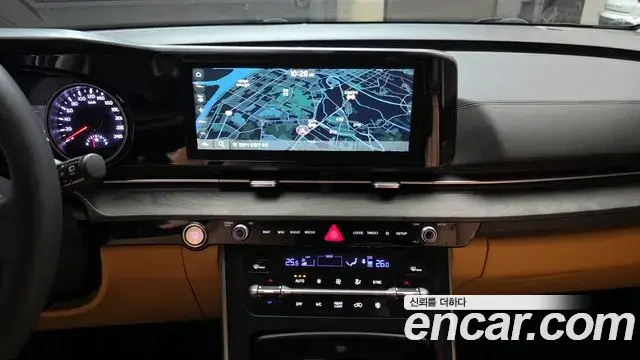 Kia Carnival 2023 — Фото 19/20