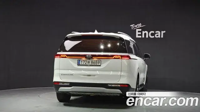 Kia Carnival 2020 — Photo 4/20