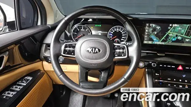 Kia Carnival 2020 — Photo 11/20