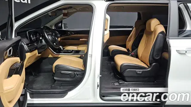 Kia Carnival 2020 — Photo 18/20