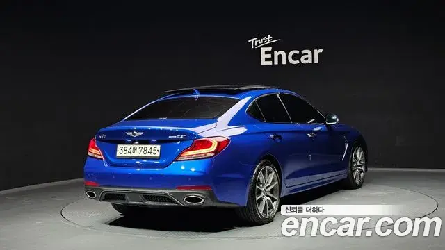 Genesis G70 2018 — ფოტო 4/20