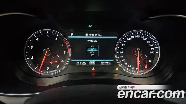 Genesis G70 2018 — ფოტო 12/20