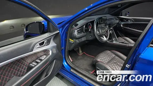 Genesis G70 2018 — ფოტო 18/20
