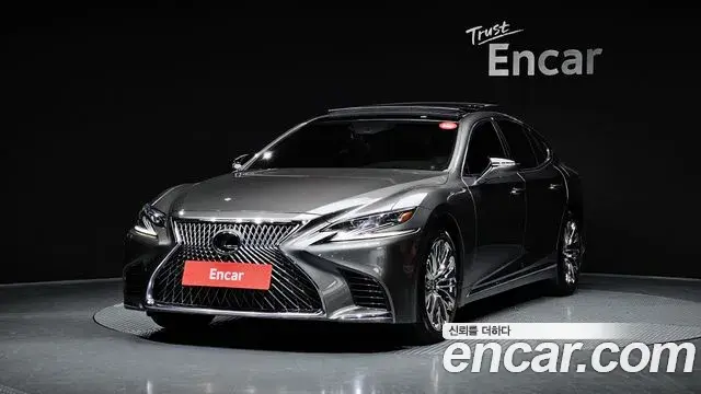 Lexus LS500 2018 — Şəkil 6/20