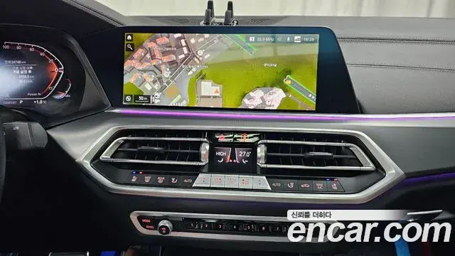 BMW X6 2023 — Photo 16/20