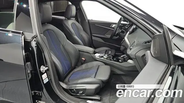 BMW 2 Series Gran Coupe 2023 — Photo 7/20