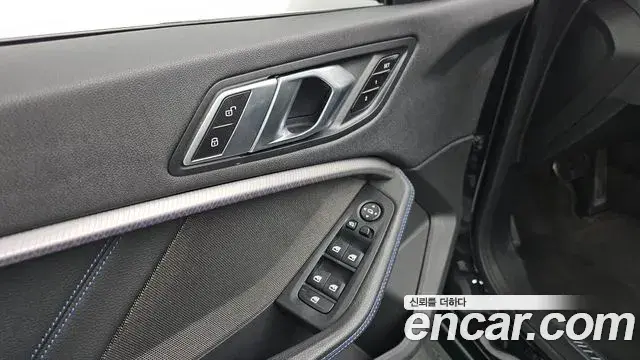 BMW 2 Series Gran Coupe 2023 — Photo 13/20