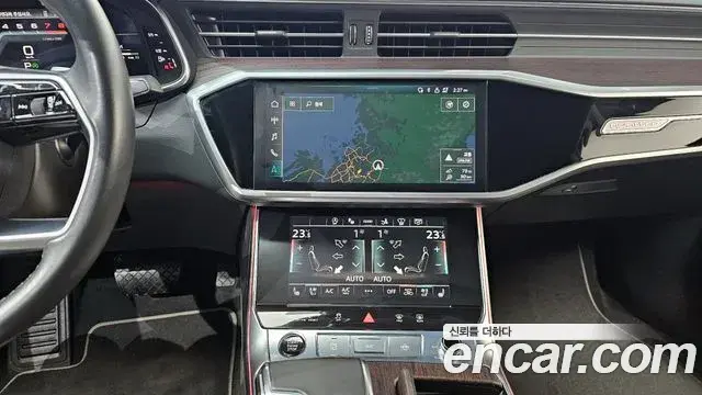 Audi A7 2022 — Photo 10/20