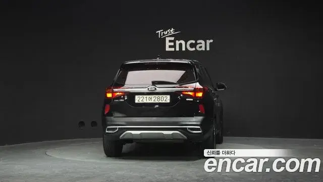 Kia Seltos 2020 — Şəkil 8/20