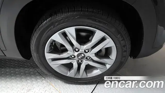 Kia Seltos 2020 — Şəkil 5/20