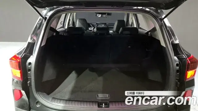 Kia Seltos 2020 — Şəkil 16/20