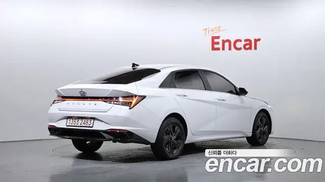 Hyundai The New Avante Hybrid 2021 — Photo 20/20