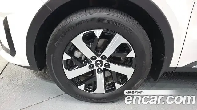 Kia Sorento 2020 — ფოტო 13/20