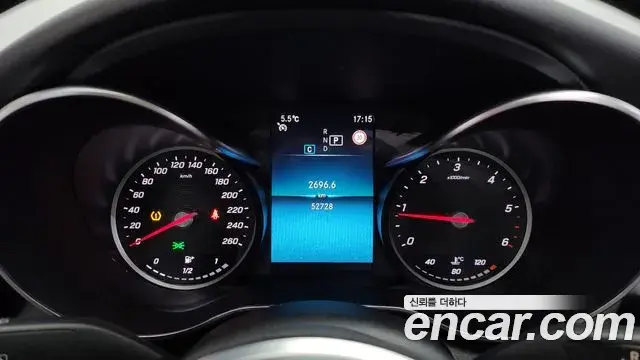 Mercedes-Benz C-Class 2020 — Şəkil 10/20