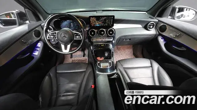 Mercedes-Benz GLC-Class 2022 — Photo 17/20