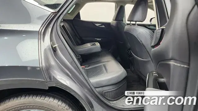 Lexus NX350h 2024 — Şəkil 10/20
