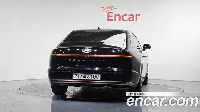 Hyundai Grandeur Hybrid 2023 — Şəkil 18/20