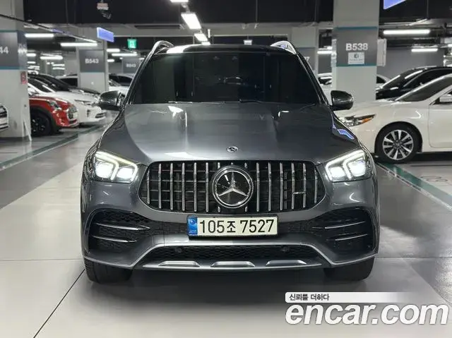 Mercedes-Benz GLE-Class 2020 — Photo 11/20