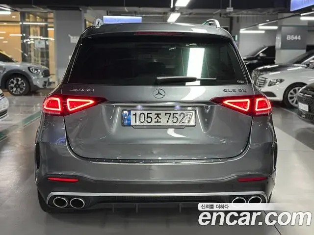 Mercedes-Benz GLE-Class 2020 — Photo 17/20