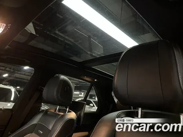 Mercedes-Benz GLE-Class 2020 — Photo 15/20