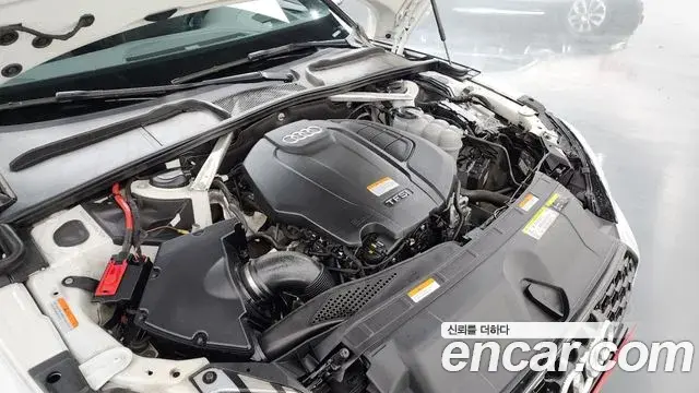 Audi A5 2019 — ფოტო 14/20