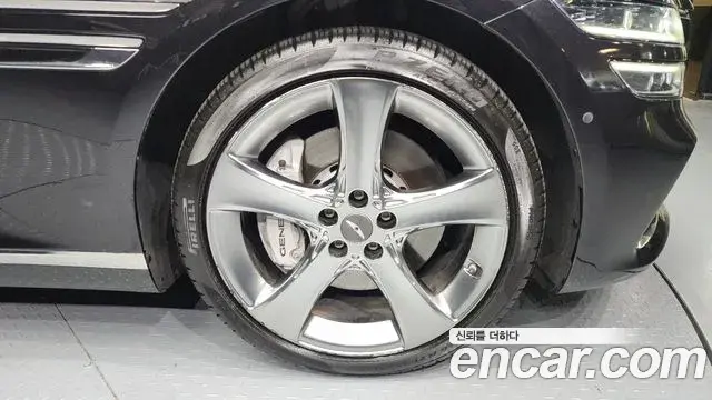 Genesis G80 2020 — ფოტო 9/20