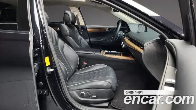 Genesis G80 2020 — ფოტო 5/20